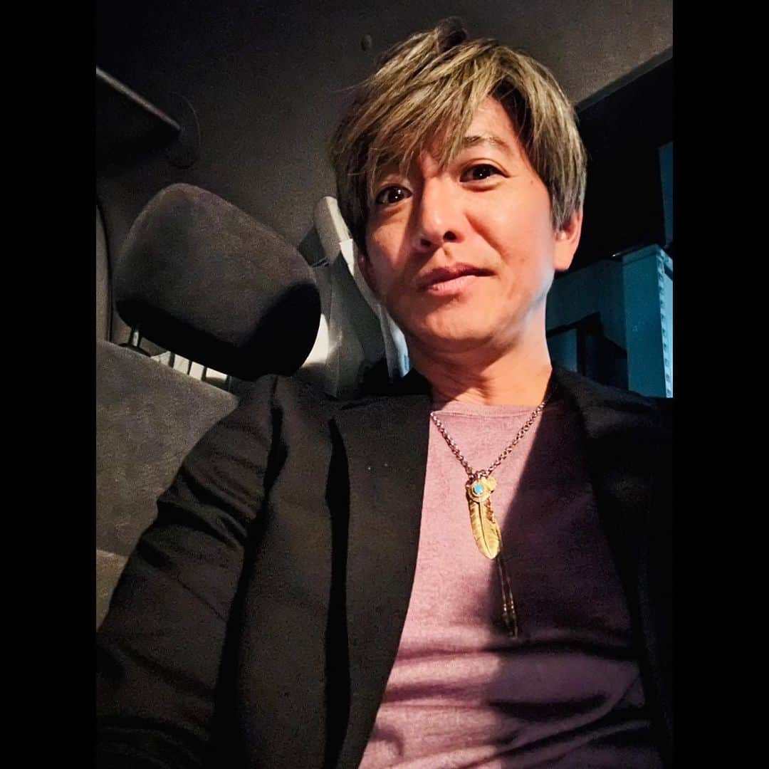 のインスタグラム：「⁡ ⁡ ⁡ 「本日のさんタクロケ。 本当に豊かな時間を過ごさせていただきました！ ありがとうございましたぁ〜！」 ⁡ 拓哉 #木村拓哉#TakuyaKimura」