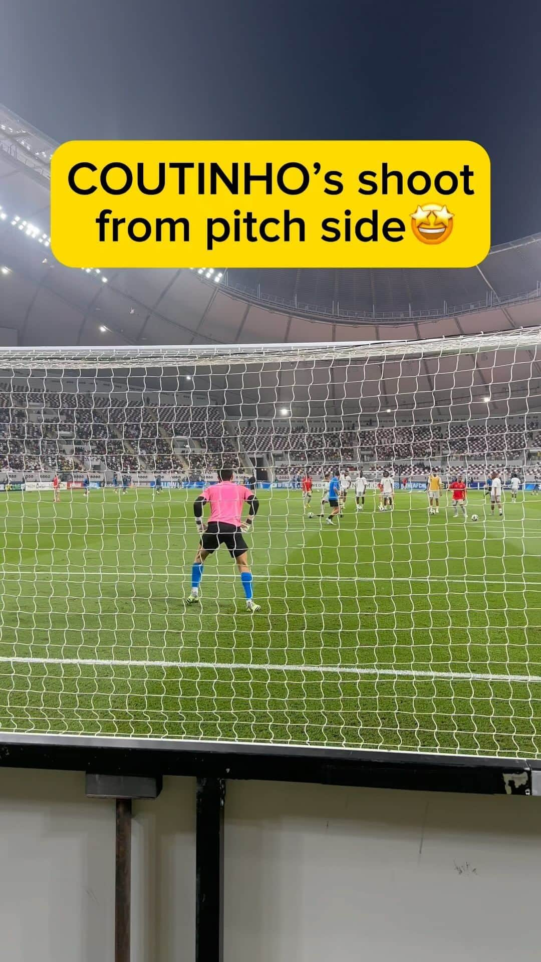 木村太陽のインスタグラム：「COUTINHO’s shoot from pitch side🤩  #acl#acl2023 #footballskills #football #soccershorts #sepakbola #soccer」