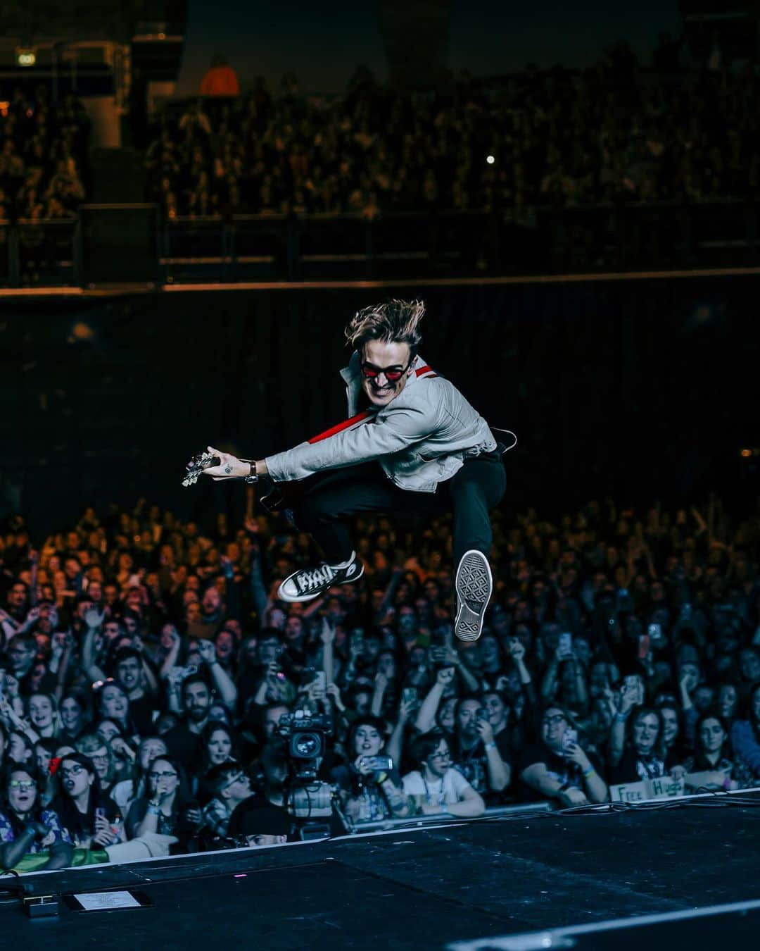 ハリー・ジャッドさんのインスタグラム写真 - (ハリー・ジャッドInstagram)「Amazing night in Dublin last night 🇮🇪 #powertoplaytour」11月19日 20時13分 - harryjudd