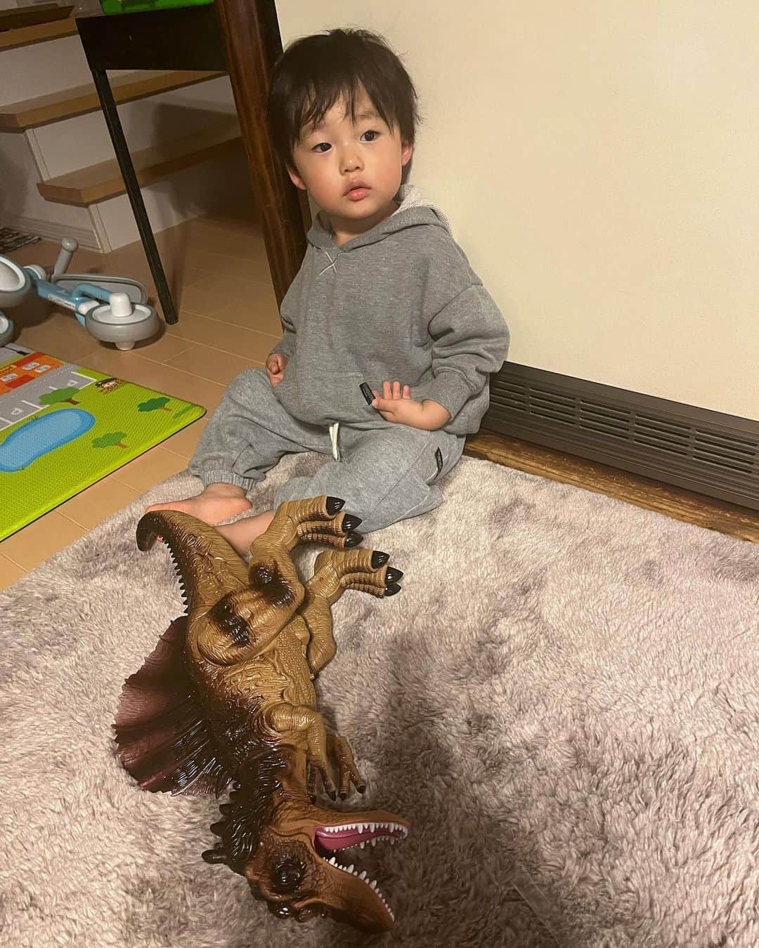 大石ほのかのインスタグラム：「イケメンすぎん？」