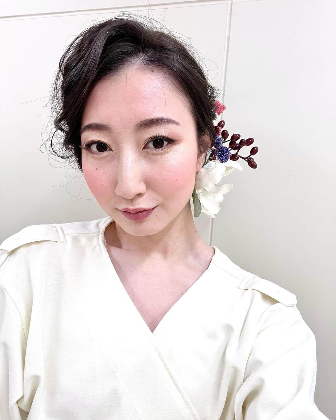 渋谷栞南さんのインスタグラム写真 - (渋谷栞南Instagram)「.  Kimono 👘🎗  I modeled at the unveiling of a new kimono obi design.  ひな先生（ @hina._.___ ）にメイクしていただきました😌  #kimono#kimonostyle #exchangestudent#Japanesestudent#japanesegirl #japaneseculture #japanesefashion #japanesestyle #shibuya#japan #japantravel #japantrip #japanlife #japanculture #travelinjapan #toyouniversity#tokyo#meijigakuinuniversity #studentslifeintokyo#tokyolife #日本語を学びたい#留学生#日本文化#日本語勉強#日本語#渋谷#着物女子 #japankimono #着物」11月19日 20時25分 - kannashibuya_japan