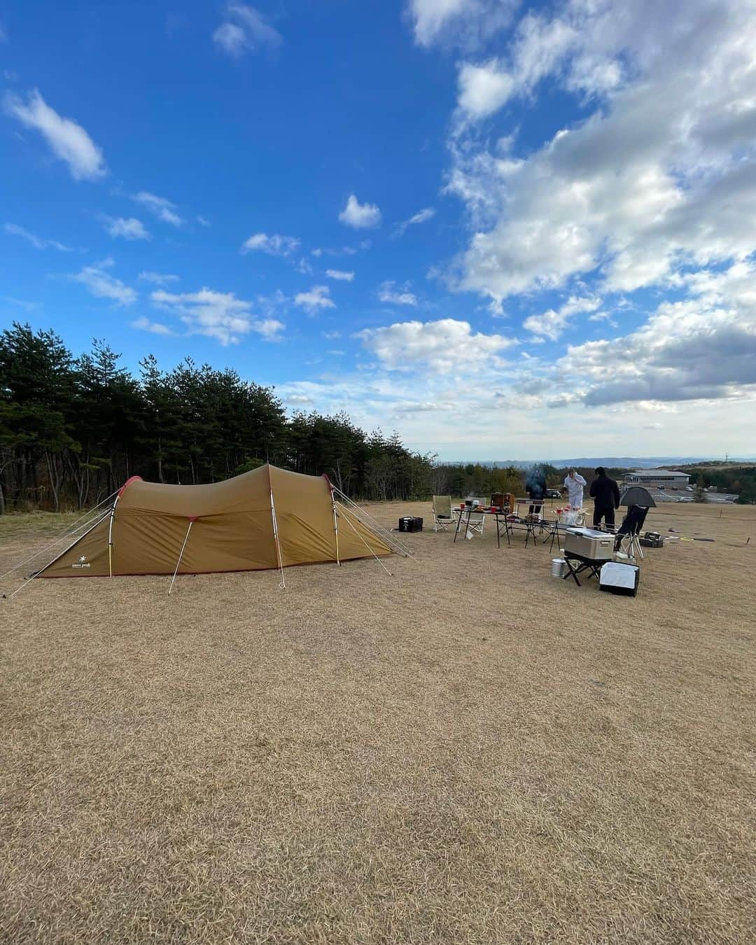 結城はゆるさんのインスタグラム写真 - (結城はゆるInstagram)「🏕️  　 　　 　　 　　気付けば毎週キャンプしてたね⛺️ 　　大自然で食べるご飯って何でこんなに美味しいんやろ🍳 　　来年もたくさん行けますように〜！！ 　　 　　 　　 　　 　 　　 　　 #デイキャンプ #子連れキャンプ #キャンプコーデ  #仙台キャンプ #宮城キャンプ #アウトドア　 #男の子ベビー #男の子ママ #ママと息子」11月19日 20時36分 - yuuki__hs