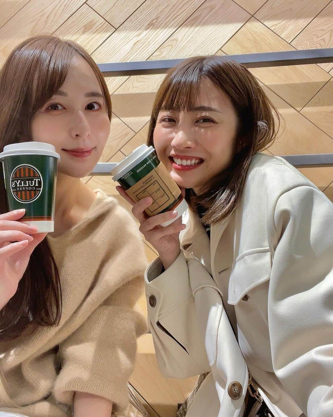 古川真奈美さんのインスタグラム写真 - (古川真奈美Instagram)「. . この間は、ジェシカさま @kizaki_jessica とオフ会の打ち合わせをしてきました☺️🙌 今年中に予定してたけど… ちょっとお互いバタバタしてまして、年明けてからにしよう！となりまして…🙏 2月の中旬あたりに開催予定です🥰 ⁡ 念願の同時オフ会ができるなんて 楽しみでしょうがない😍 ⁡ 早くみんなにも会いたいしね😘🫶 楽しみにしててね〜٩̋(๑˃́ꇴ˂̀๑)✨ ⁡ ⁡ ⁡ #オフ会 #希崎ジェシカ #古川真奈美 #instalike #instamood  #ootd #东京 #扎心了 #ow #맞팔 #instapic  #팔로우미 #instaphoto #instagravure #girl #glam #followme #インスタグラビア #グラビア #japanesegirl #selfies #gravure  #lookgoodfeelgood」11月19日 20時41分 - mana_0619