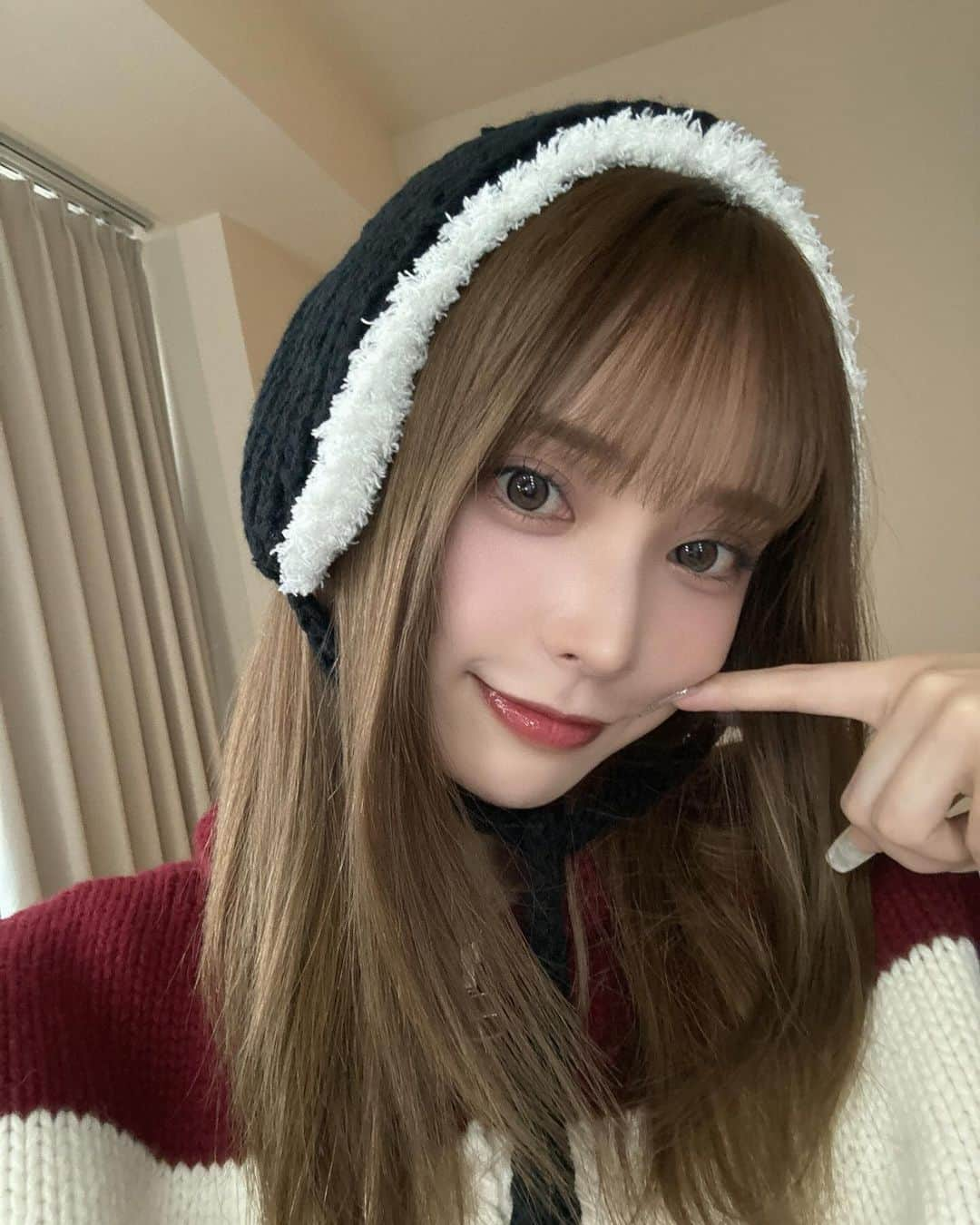 那須笑美のインスタグラム：「クリスマス一緒過ごしたいっちゃけどみんななにすると？🎅🏻🎄」