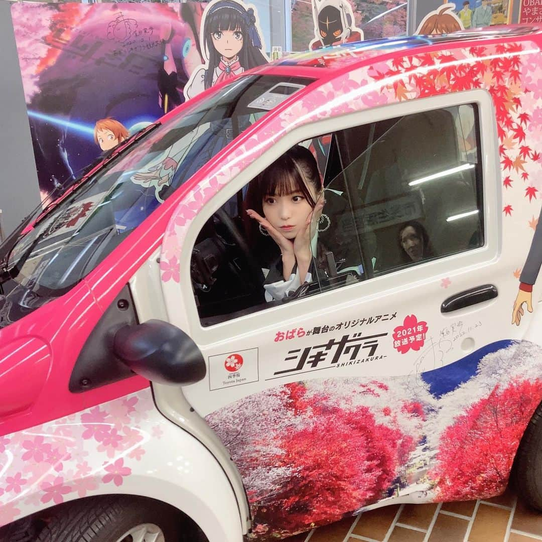 亜咲花のインスタグラム：「🚗💨」