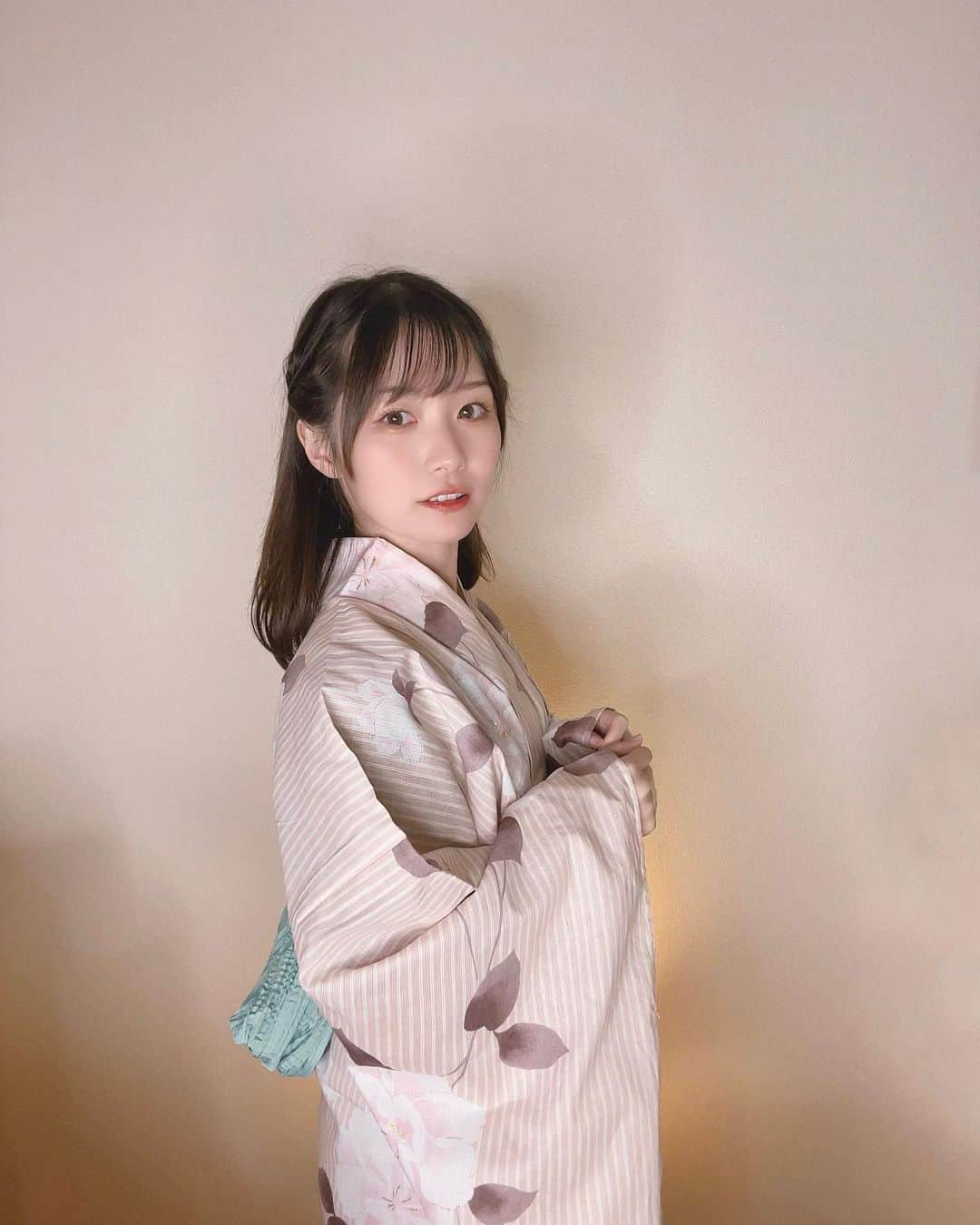 本田みくさんのインスタグラム写真 - (本田みくInstagram)「浴衣配信の時の写真☺🍡🍁🌰🍂              #japanese #japanesegirl #japaneseculture #japanesefashion #hokkaido #sapporo #札幌 #札幌市 #浴衣 #浴衣女子 #笑顏 #모델 #섹시 #미인 #패션모델 #인물사진화보 #일상스타그램 #좋아요반사 #日本之旅 #해외여행 #kimono #kimonostyle」11月19日 20時48分 - hondamiku