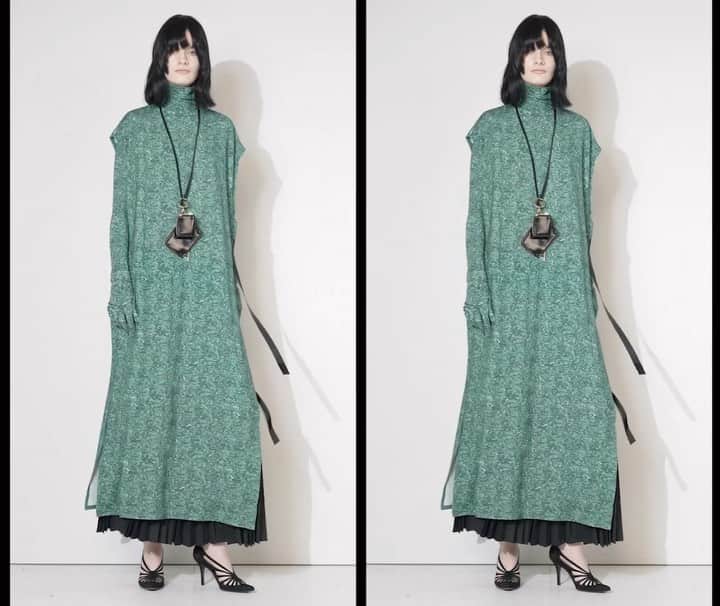 TARO HORIUCHIのインスタグラム：「#tarohoriuchi 2023A/W ‘Slumbering water’  ・ Product:  ●Side Open Dress ●Classic Pleated Skirt ・ #tarohoriuchi23aw」