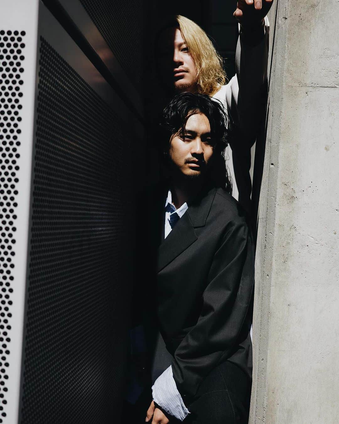 トヲルのインスタグラム：「. . . BLANCOのイケてるスタッフ2人です。 . . #BLANCO」