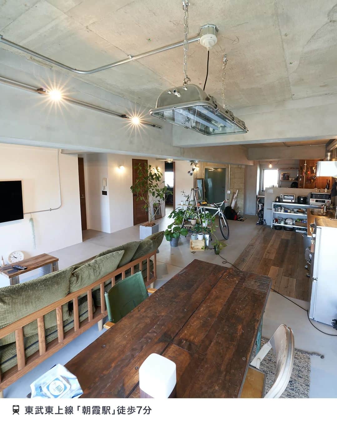 カウカモ ｜『一点もの』の住まいに出会おうのインスタグラム：「【物件の推しポイント】 ▶︎朝霞駅から徒歩7分（78㎡・2K/DK/LDK） ▶︎リビングや寝室は暖かみを感じられるように、白や木材を多く使用 ▶︎2023年から急行も停車するようになり、都心へのアクセスがさらに快適に  ---------------⁣ ✔️ お気に入りの物件を見返しやすいように保存しよう！ ✔️ リノベやインテリアの参考になると思ったら保存！ ---------------⁣  ロゴをタップで他の物件も見る👀✨  このアカウントは、毎日物件情報を発信中！ 情報を受け取りたい場合は、@cowcamo をフォローしてね  この物件の詳細はウルカモサイトをチェック✨⁣ .⁣ ※ウルカモ掲載中の物件は売却を検討中の住まいです ※表示されている価格は現時点の売却希望価格です ※この住まいのオーナーさんの設定した売却希望価格を表示しています。 ※価格は更新される場合があります。  #cowcamo⁣ #カウカモ⁣ .⁣ #住まいづくり #間取り #間取り図 #リビングインテリア  #ダイニングインテリア #キッチンインテリア #リノベ #リノベーション #リノベーションマンション #中古マンション #マンション暮らし #ライフスタイル #シンプルライフ #インテリア #インテリアデザイン #インテリアコーディネート #インテリア雑貨 #インテリア好きな人と繋がりたい #物件探し #内装 #オープンキッチン #心地よい暮らし #ナチュラルモダン #海外インテリアに憧れる #明るいリビング」