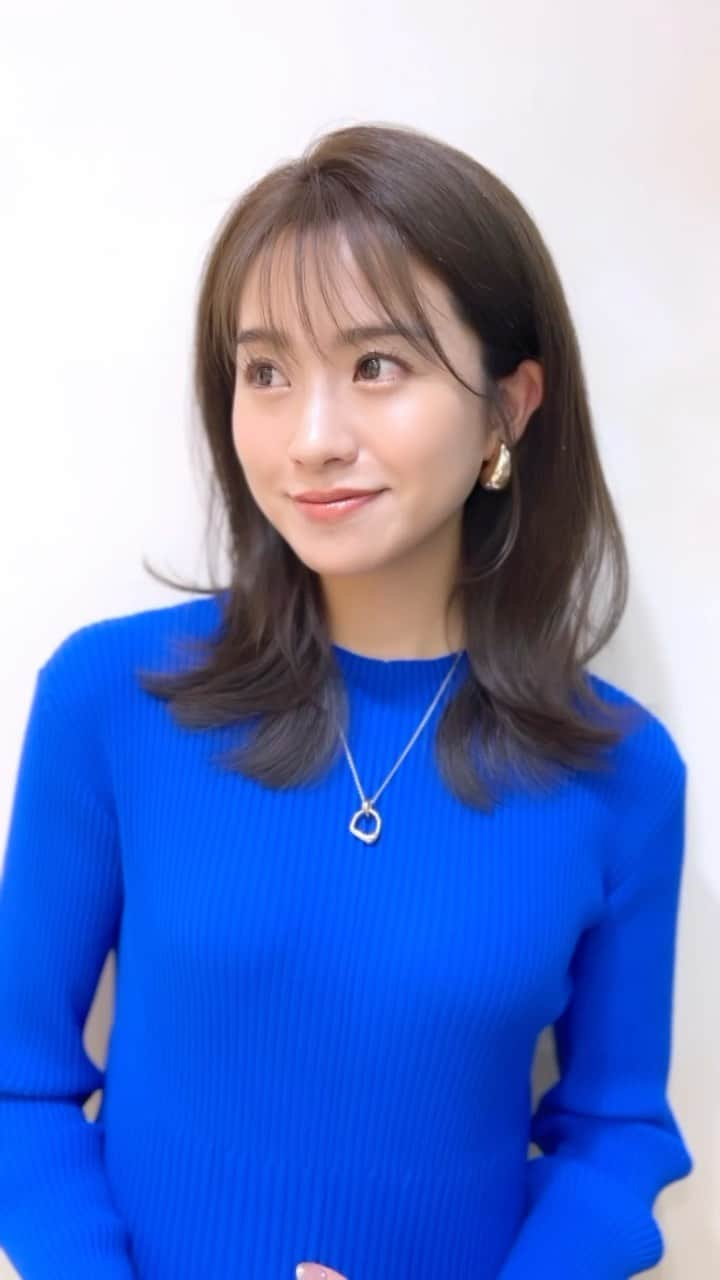 曽田茉莉江のインスタグラム：「髪のメンテナンス💇‍♀️✨ やはり私は髪が伸びるのが早いです🤣 今はまた伸ばそうかなと思っちゃってます🤣  💇‍♀️ @ohnoyoshiro5  🎨　@sada_hair   いつもありがとうございます🙇‍♀️ いい感じになりました🥰🥰  one-piece @celford_official  earring @rnyroom21  necklace @h_jewelry_official   #hair #hairstylist #haircolor#セミロング#ボブヘア」