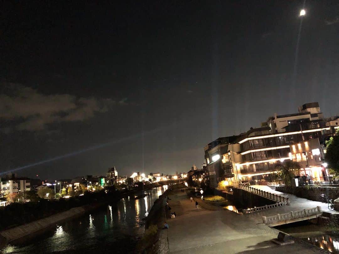ホリエアツシのインスタグラム：「#夜景コレクティブ #京都三条」