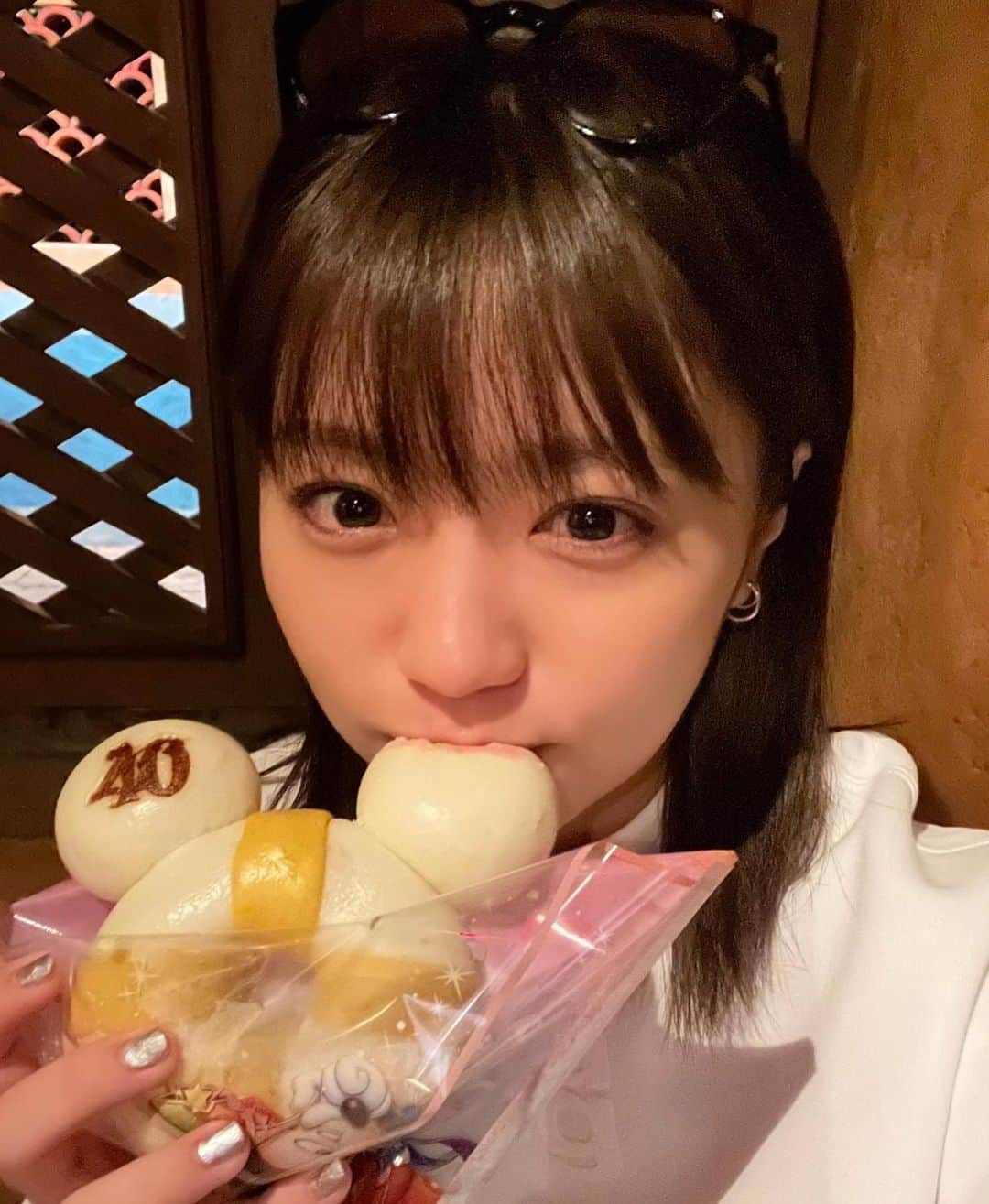 大原優乃さんのインスタグラム写真 - (大原優乃Instagram)「ㅤㅤㅤㅤㅤㅤㅤㅤㅤㅤㅤㅤㅤ ままのお誕生日当日に 2人でDisney landへ行ったときの🐭💕 喜んでくれて嬉しかったぁ☺︎」11月19日 21時21分 - yuno_ohara