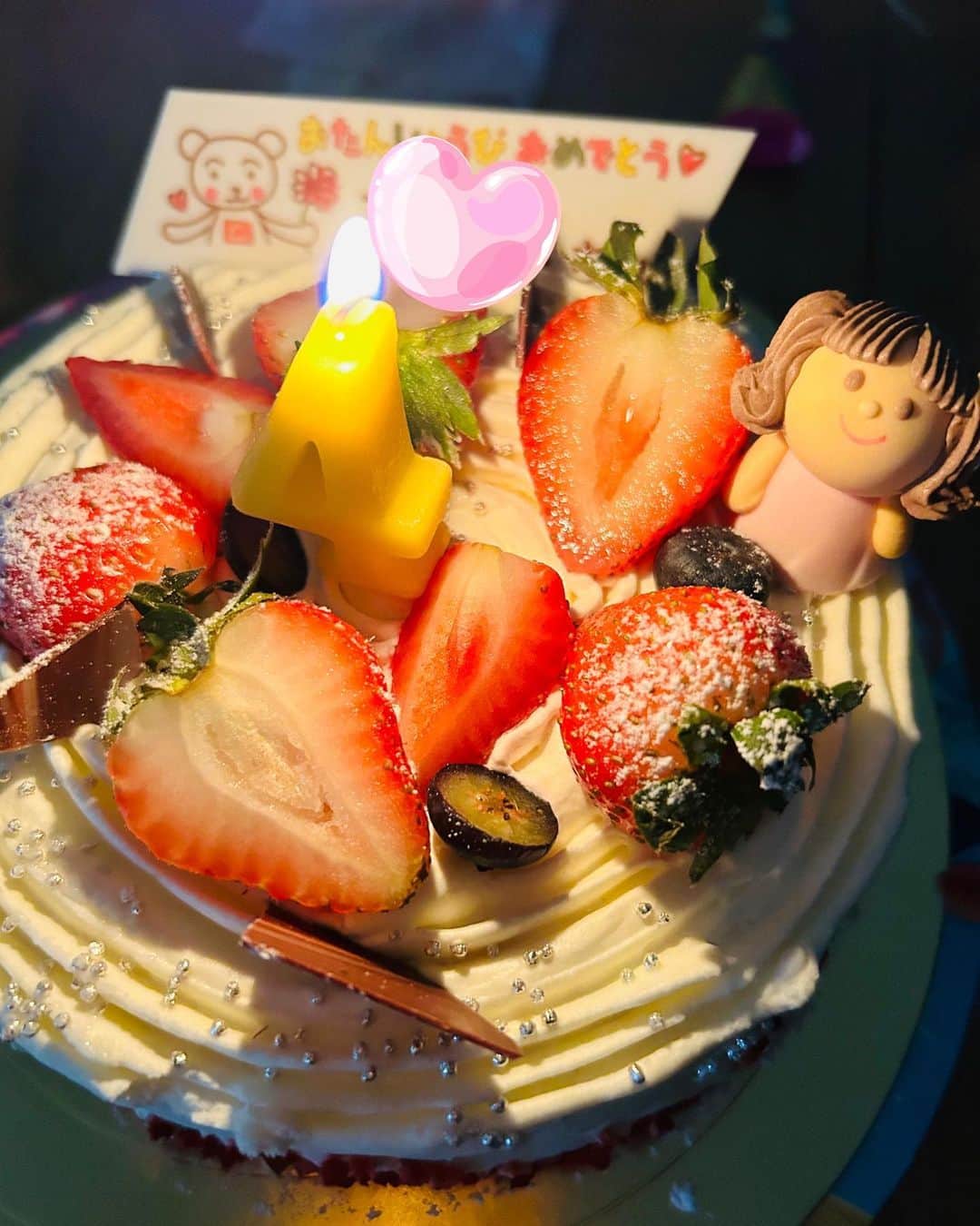 横山愛子さんのインスタグラム写真 - (横山愛子Instagram)「今日はアッコにおまかせ生放送^_^ アシスタントさせて頂きました✌️✌️ 皆さんのツッコミが面白すぎて、沢山笑った生放送でした😃次回は12月3日アシスタントさせて頂きます！！ もう11月も終わりますね😅早すぎる！！ っと！今日は次女の誕生日🎂ようやく4歳になりました🎉イヤイヤ期が終わってくれると信じて。。。 #アッコにおまかせ #TBS#アシスタント#生放送#横山愛子#こどものいる暮らし #4歳#5歳#年子#2歳差育児#ホリプロ#プレママ#女の子ママ #幼稚園」11月19日 13時26分 - aiaiko8