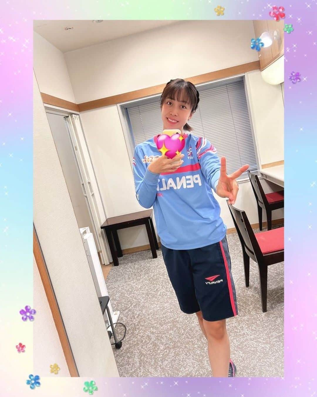 横山愛子さんのインスタグラム写真 - (横山愛子Instagram)「今日はアッコにおまかせ生放送^_^ アシスタントさせて頂きました✌️✌️ 皆さんのツッコミが面白すぎて、沢山笑った生放送でした😃次回は12月3日アシスタントさせて頂きます！！ もう11月も終わりますね😅早すぎる！！ っと！今日は次女の誕生日🎂ようやく4歳になりました🎉イヤイヤ期が終わってくれると信じて。。。 #アッコにおまかせ #TBS#アシスタント#生放送#横山愛子#こどものいる暮らし #4歳#5歳#年子#2歳差育児#ホリプロ#プレママ#女の子ママ #幼稚園」11月19日 13時26分 - aiaiko8