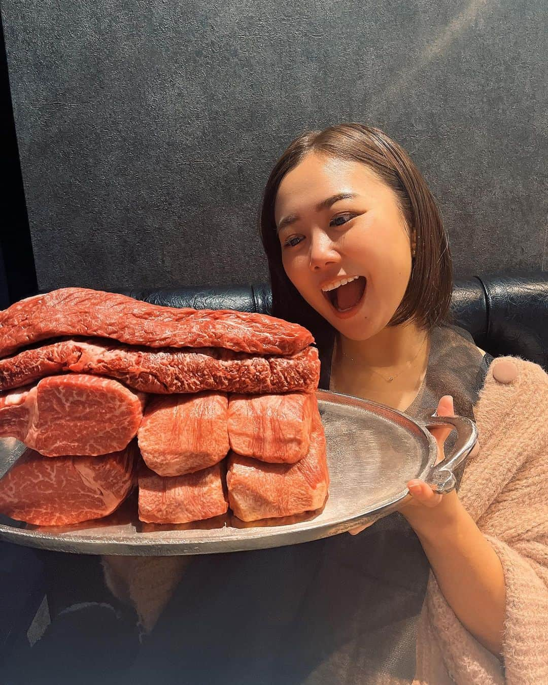 森詩織のインスタグラム：「友達に【一心不乱】に連れて行ってもらったよ🥩✨  久しぶりにちゃんとしたお肉食べた😋 美味しすぎたー！！  住所は、非公開！ 次の予約もしましたー🙆‍♀️  #一心不乱 #焼肉 #焼肉屋 #焼肉グルメ #焼肉ディナー #住所非公開」