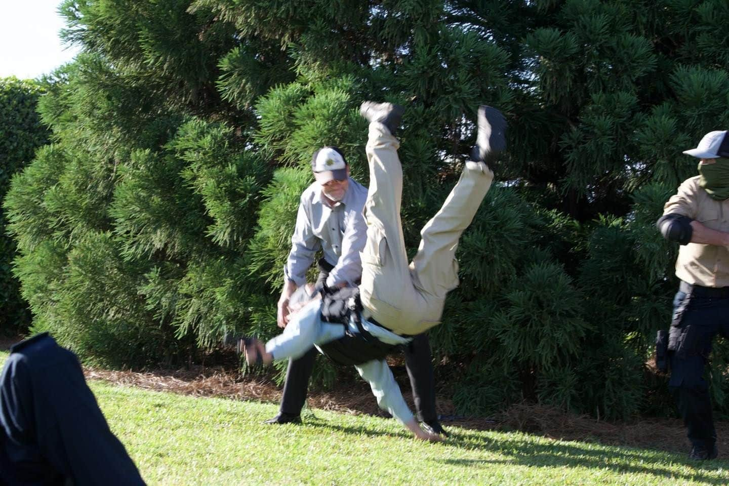 マイケル・ルーカーさんのインスタグラム写真 - (マイケル・ルーカーInstagram)「Just came across this. Pic of me doing a well executed Kokunaki I hope that’s the spelling😂😂😂 I was just happy that we had an amazing stunt man on set that knew how to do a break fall…」11月19日 13時38分 - michael_rooker