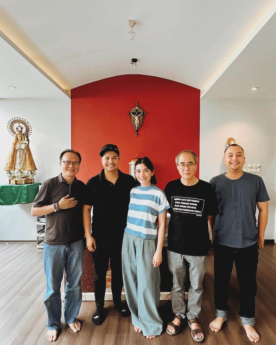 チェルシー・オリビアさんのインスタグラム写真 - (チェルシー・オリビアInstagram)「Thank you so much Pontianak! Such an amazing short getaway! Met with so many new people, new family, new food, wonderful stories and experiences! We are missing you guys already..❤️」11月19日 14時44分 - chelseaoliviaa