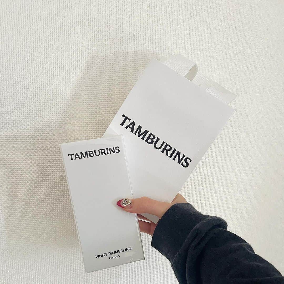 星野麻里愛さんのインスタグラム写真 - (星野麻里愛Instagram)「ここの香水めっちゃ欲しかったから嬉しい~♡  #tamburins #韓国」11月19日 15時29分 - maria.pink28