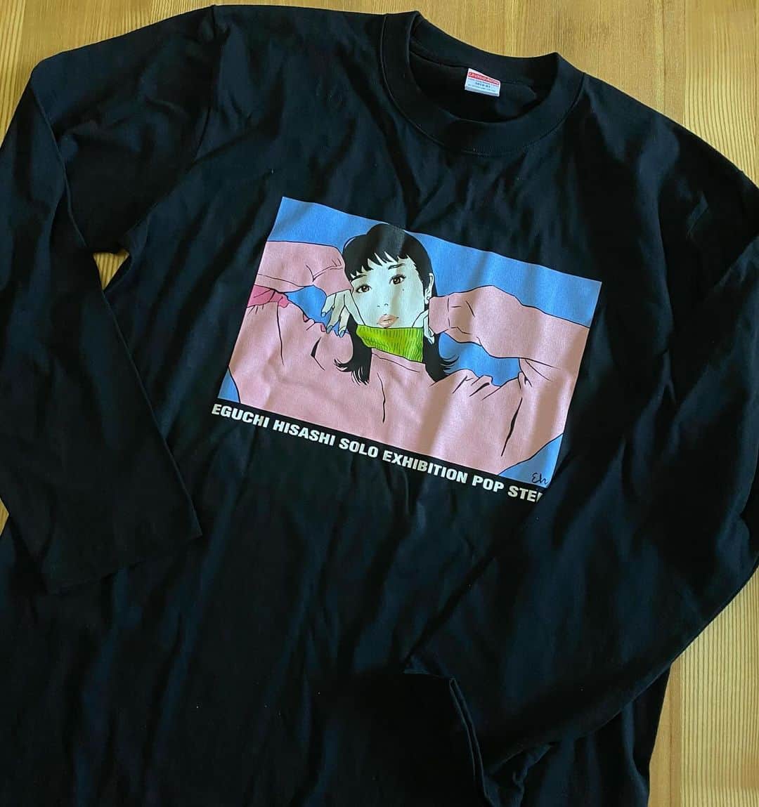 江口寿史さんのインスタグラム写真 - (江口寿史Instagram)「仙台POPSTEP展で販売するオフィシャルTシャツのサンプル届く。今回はロンTにしましたよ。まだちょっと刷りとかフォントとか手直しするけど。」11月19日 15時22分 - egutihisasi