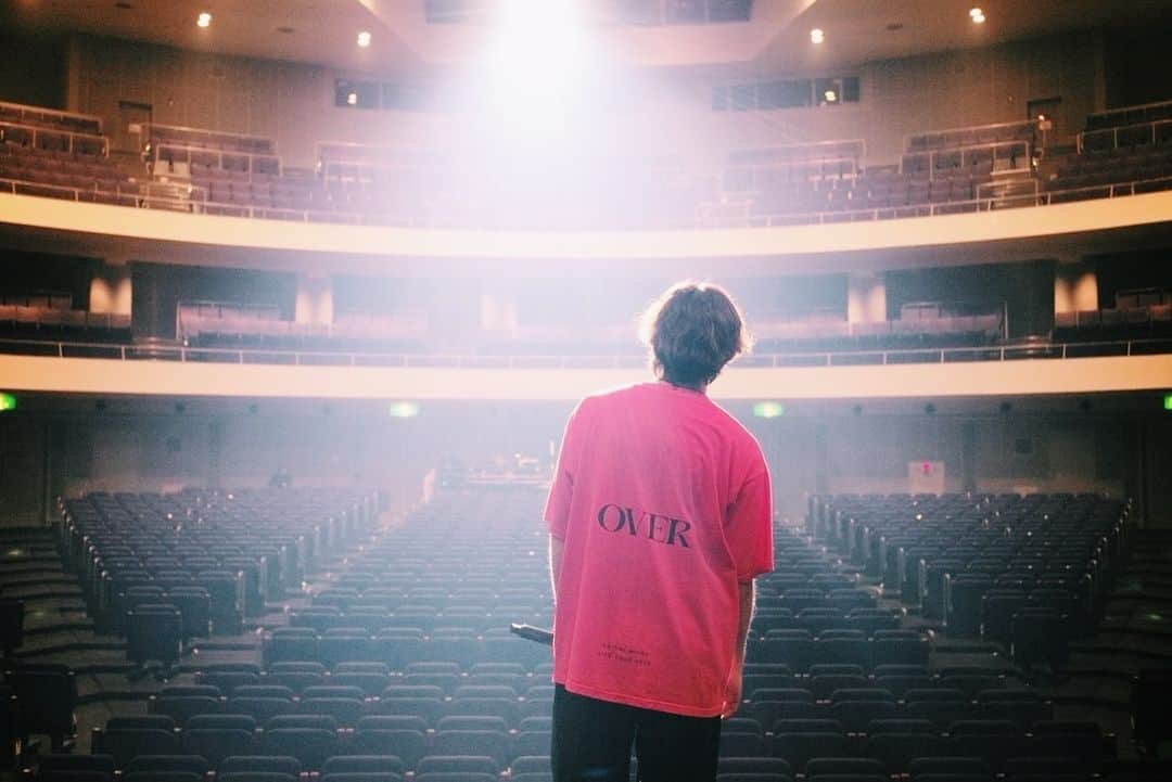 三浦大知さんのインスタグラム写真 - (三浦大知Instagram)「OVER TOUR 仙台 1日目有難うございました！ 皆さんのあたたかくて大きな優しさに溢れる素敵な空間でした とても癒されました☺️ さぁ本日も仙台 2日目も楽しみましょう！ 会場でお待ちしています👍 #daichimiuralivetour2023 #OVER #仙台 #1日目」11月19日 15時27分 - daichimiura824