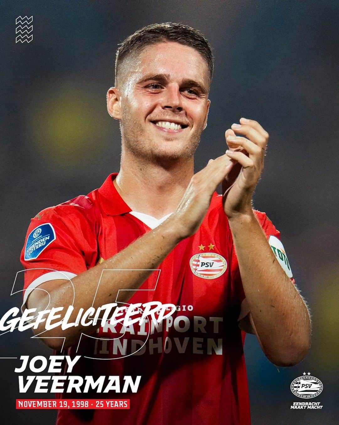 PSVアイントホーフェンのインスタグラム：「🎉 Birthday Boy 🎉 Lekkerman ✌️」