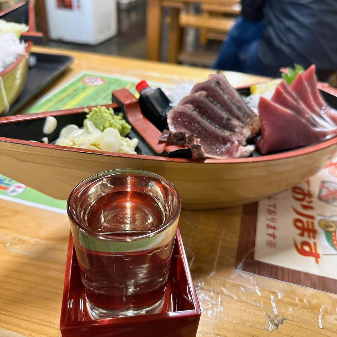 笠原将生さんのインスタグラム写真 - (笠原将生Instagram)「高知県  カツオなめてた。 ビビるくらい美味しかった👍  ひろめ市場でオリックスの選手何人かと遭遇w」11月19日 15時52分 - shoki_kasahara