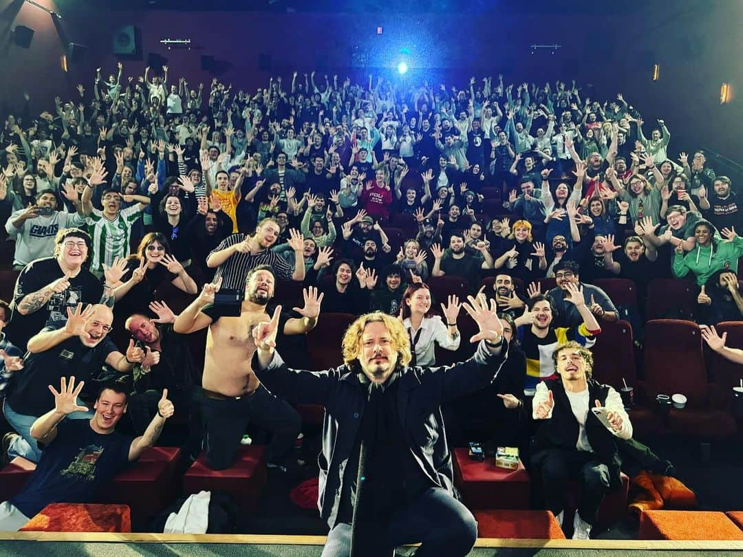 エドガー・ライトさんのインスタグラム写真 - (エドガー・ライトInstagram)「What a crazy epic marathon of an all nighter at @picturehousecentral with SIX of my films back to back:  Starting at 9pm with #lastnightinsoho, then #babydriver at 11.30pm, #TheWorldsEnd at 2am, #scottpilgrimvstheworld at 415am, #HotFuzz at 630am and finally #shaunofthedead at 9am! With guests appearances by @thomasin.mckenzie and @_michaelajao, @simonpegg by phone, hard quizzes, shorts, music videos and Q&A questions.   I didn’t nap once! Shout out to @paulridd87 and the incredible staff at @picturehousecentral for looking after me and the crowd. We went on a 7am run to get Jaffa Cakes for everyone.  Were you there? And if so, what did you think? What were your highlights? Let me know.  So glad I did it, a night to remember!」11月19日 21時41分 - edgarwright