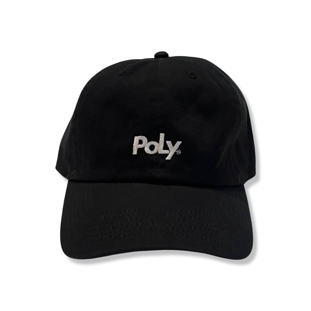 POLYさんのインスタグラム写真 - (POLYInstagram)「【POLY LOGO BASEBALL CAP】  POLYのロゴを主張したシンプルなベースボールキャップ。 バックのベルト部分にはPOLYのロゴピスネーム付きです✴︎  green/black/burgundy•sand」11月19日 21時42分 - _is_poly