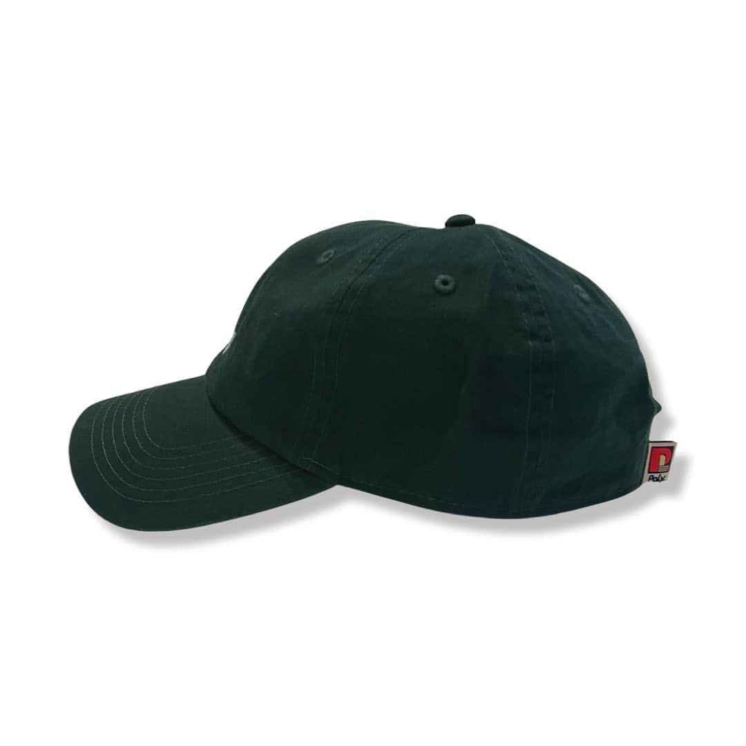 POLYさんのインスタグラム写真 - (POLYInstagram)「【POLY LOGO BASEBALL CAP】  POLYのロゴを主張したシンプルなベースボールキャップ。 バックのベルト部分にはPOLYのロゴピスネーム付きです✴︎  green/black/burgundy•sand」11月19日 21時42分 - _is_poly