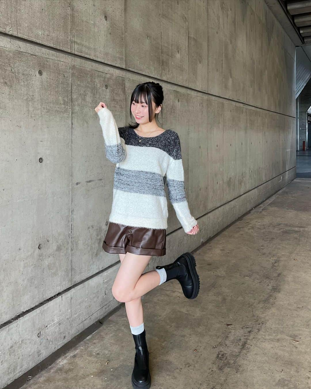 坂川陽香さんのインスタグラム写真 - (坂川陽香Instagram)「今日の全身(^^)  握手会2日間ありがとうございました！！とっても楽しかったです☺️また来月もよろしくお願いします🎄.*  #坂川陽香  #akb48 #06  #ootd」11月19日 16時21分 - hiyuka_sakagawa.1007