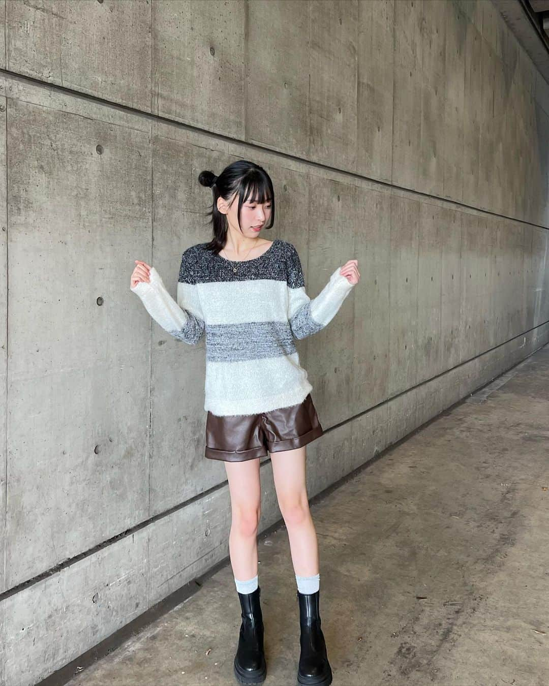 坂川陽香さんのインスタグラム写真 - (坂川陽香Instagram)「今日の全身(^^)  握手会2日間ありがとうございました！！とっても楽しかったです☺️また来月もよろしくお願いします🎄.*  #坂川陽香  #akb48 #06  #ootd」11月19日 16時21分 - hiyuka_sakagawa.1007