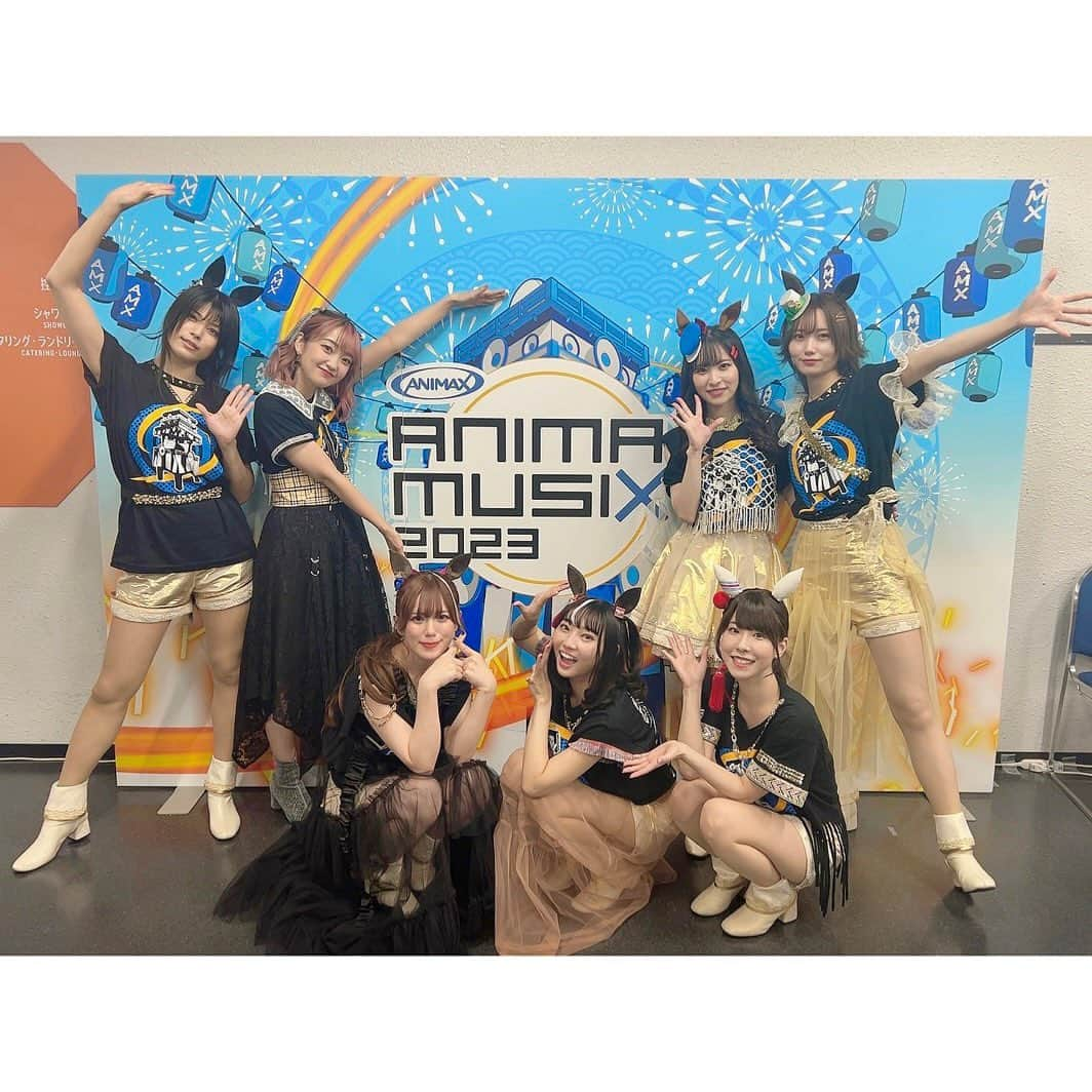 矢野妃菜喜さんのインスタグラム写真 - (矢野妃菜喜Instagram)「🏮 「ANIMAX MUSIX 2023」 なんと大トリで出走させて頂きました🐎  錚々たるアーティストの皆様の中でトリというのはすごくすごく緊張しましたが、バトンを受け継ぎ大切に、でも最高に楽しんでウマ娘らしくライブさせて頂きました✨  個人的には最後の挨拶までさせて頂き本当に光栄でした。  改めてご来場ご視聴頂きありがとうございました！ #ウマ娘 #animaxmusix #animaxmusix2023」11月19日 16時17分 - yano_hinaki35