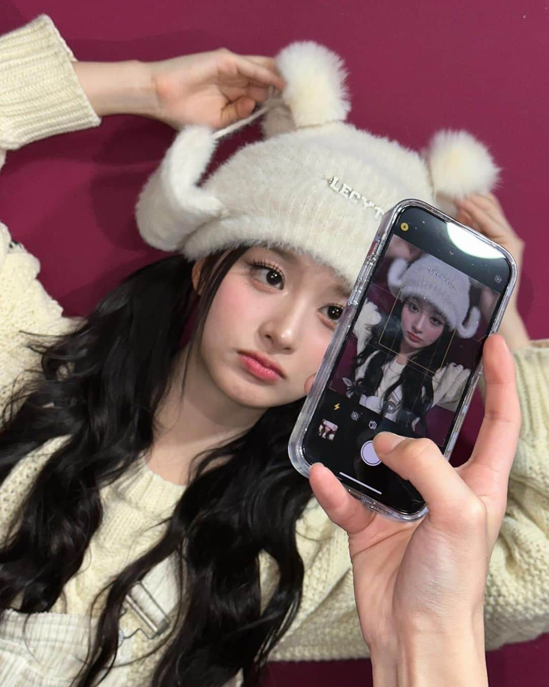 NMIXXさんのインスタグラム写真 - (NMIXXInstagram)「군밤 사세용🌰🤍  #NMIXX #엔믹스 #설윤 #SULLYOON #설윤스타그램 #NSWER #엔써 #음악중심」11月19日 16時20分 - nmixx_official