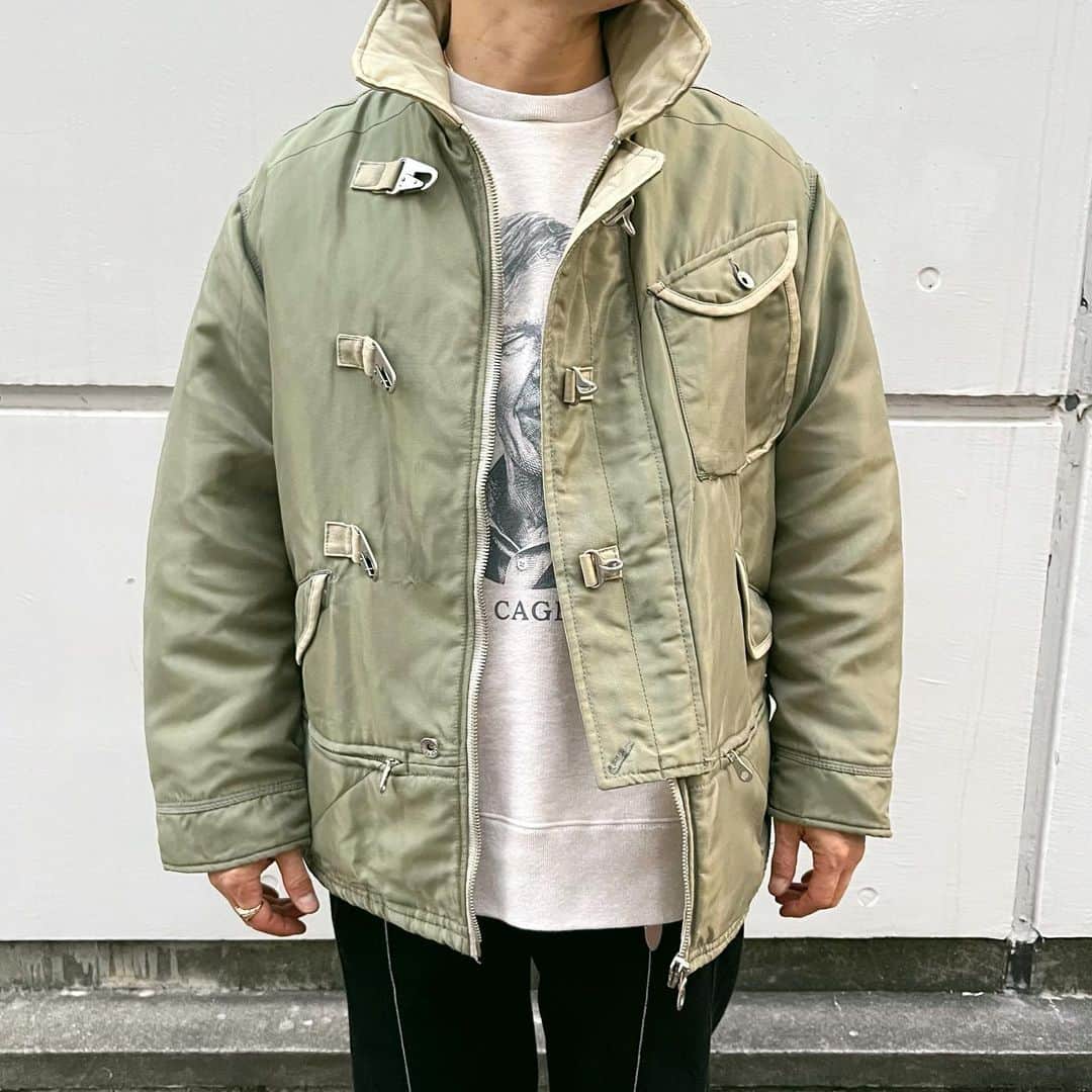birthdeathのインスタグラム：「New Arrival  90’s SOVIET URBANTRIBE khaki × beige nylon fireman design jacket - Made in Italy  #sovieturbantribe  #90s #firemanjacket  #birthdeathmens  #birthdeath  #vintage #shibuya」
