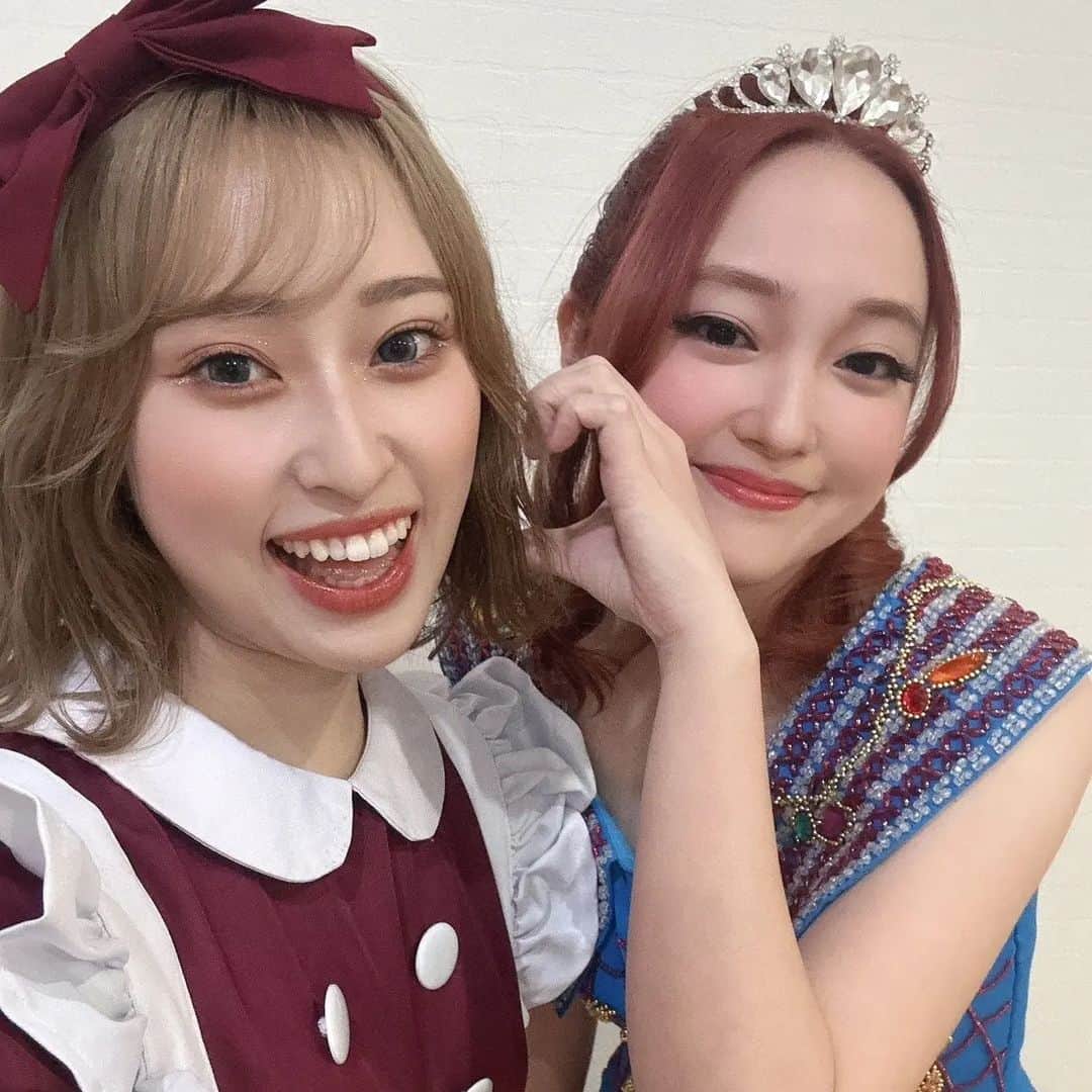 相川結さんのインスタグラム写真 - (相川結Instagram)「ビジュアル撮影オフショット📸✨ なかなかレアな🪐チトセ&アザリン🪐 . #タイラーf大阪  #ガールズハイパーミュージカル  #なんばイエスシアター」11月19日 16時36分 - yu__nyan16