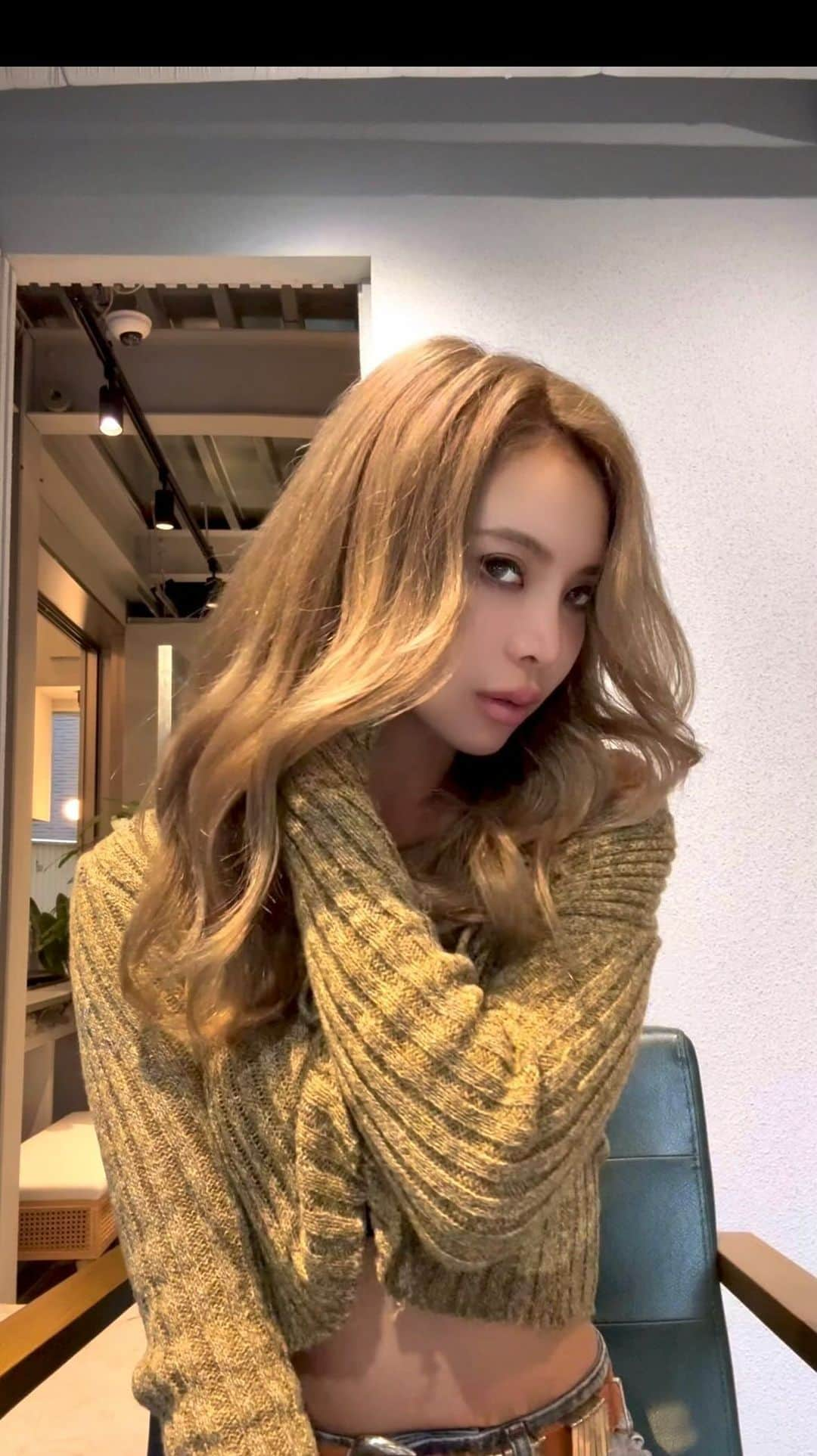 蘭のインスタグラム：「🍯  🫶 @clue.omotesandou   #hairstyle#clueomotesandou#pr」