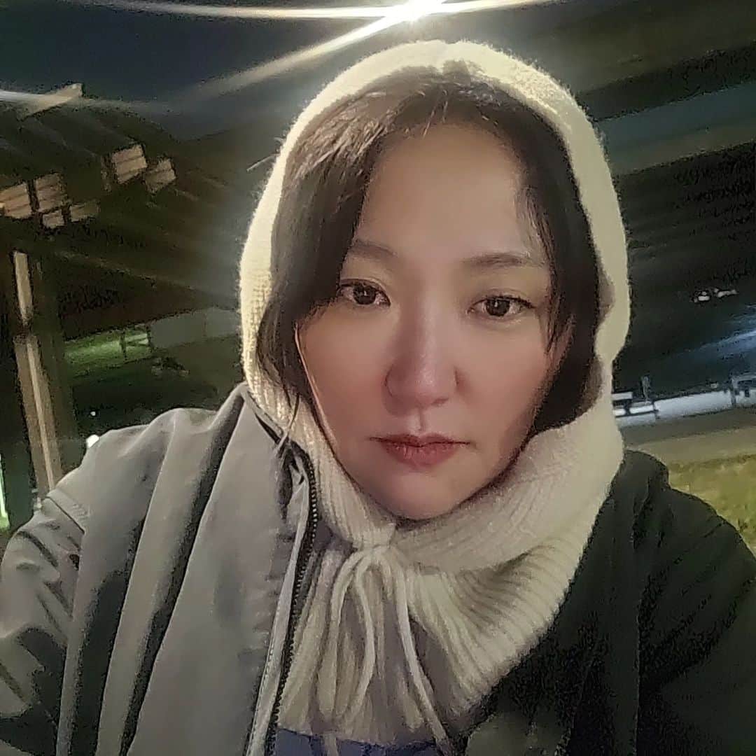 キム・ヒョンスクのインスタグラム：「#하늘도보고#하늘이산책」