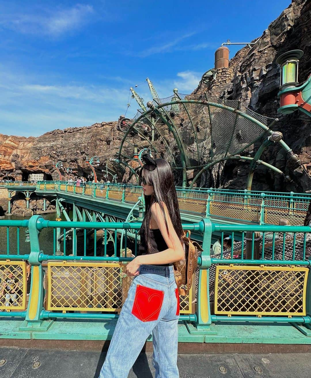 泉はるのインスタグラム：「半年前の🐭🎢」