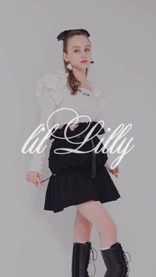 lilLillyのインスタグラム：「New Arrival jacquard mini skirt  #lilLilly #lilLillytokyo #lilLillyshinjuku」