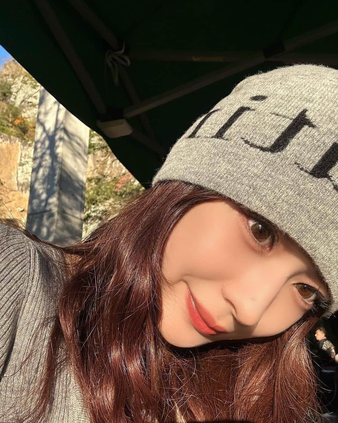 深瀬美桜さんのインスタグラム写真 - (深瀬美桜Instagram)「紅葉×滝🍁⛰️」11月19日 18時51分 - fukasemio