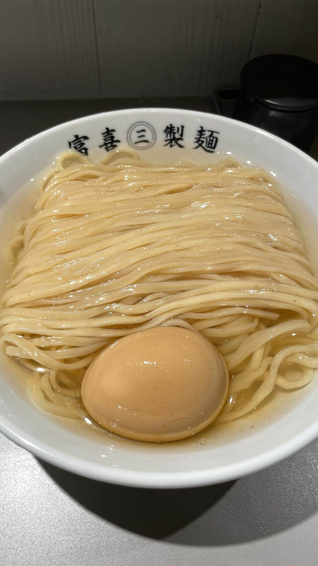 りょうくんグルメのインスタグラム：「東京で流行りの昆布水つけ麺まとめ。  ①富喜製麺研究所 六本木店 ②すごい煮干ラーメン凪 新宿ゴールデン街店本館 ③支那蕎麦澤田 新宿  保存がオススメ！！！」