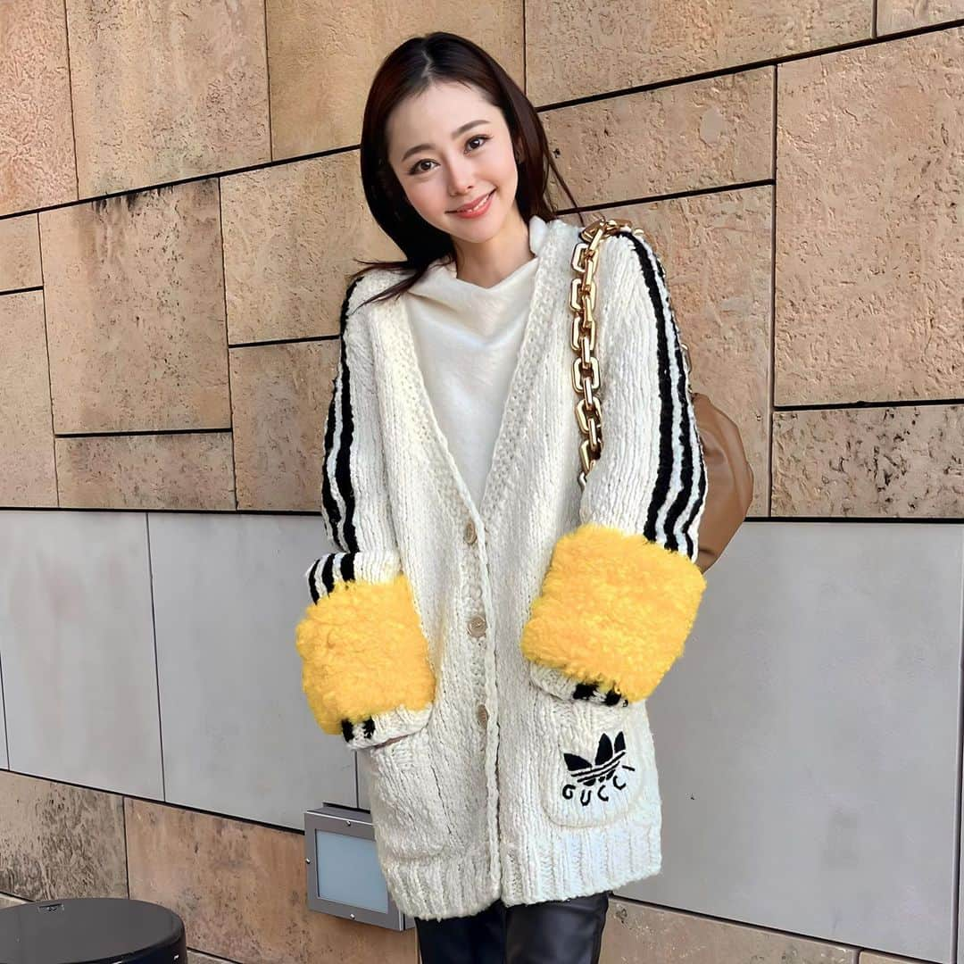 fuka3さんのインスタグラム写真 - (fuka3Instagram)「💛 @gucci @adidasoriginals . #gucciadidas #gucci #adidas #adidasoriginals #japan#japanese . #グッチアディダス」11月19日 19時14分 - fuka3