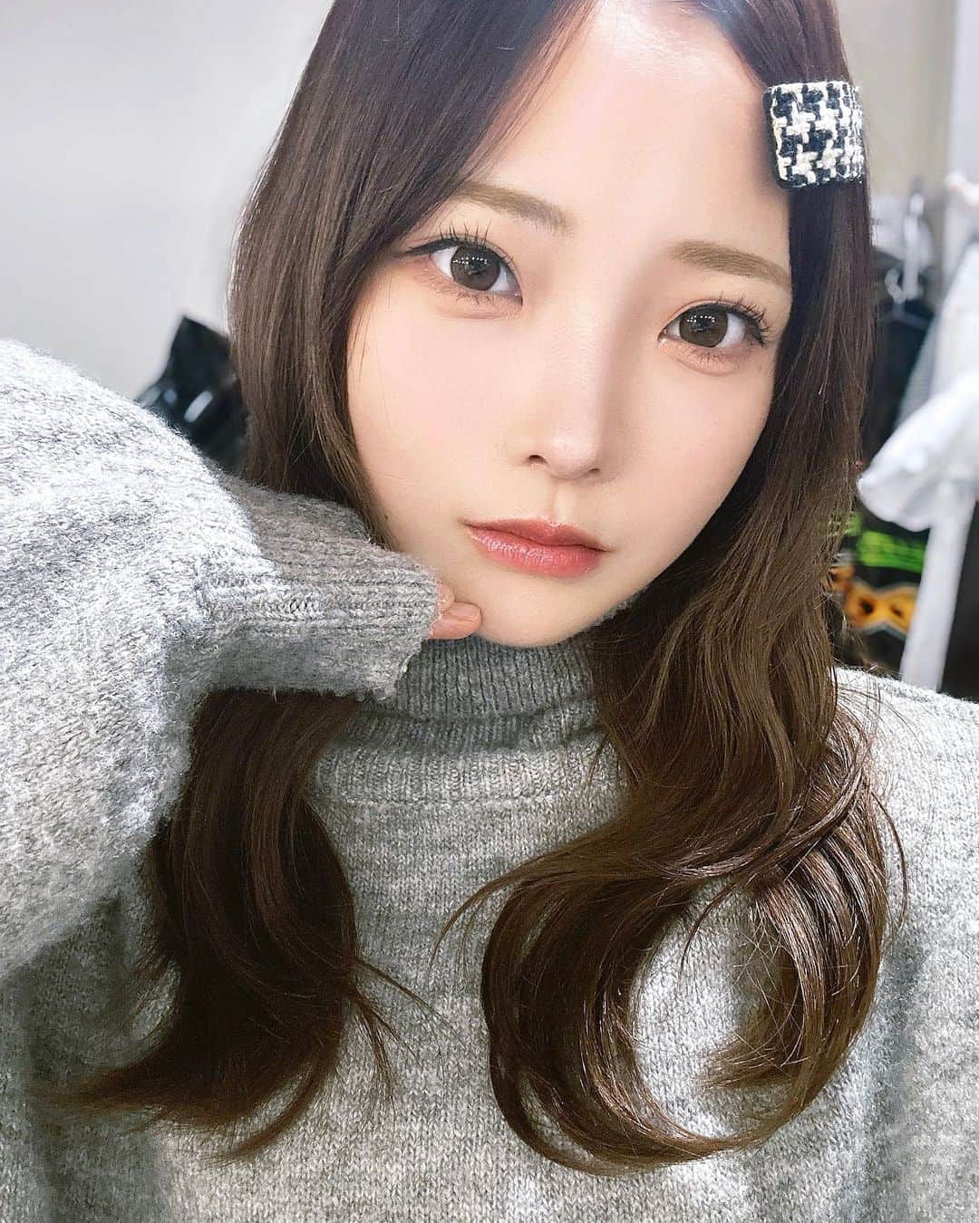 新谷姫加のインスタグラム：「デコ出したよーう  #selca #selfie #셀카　#自拍」