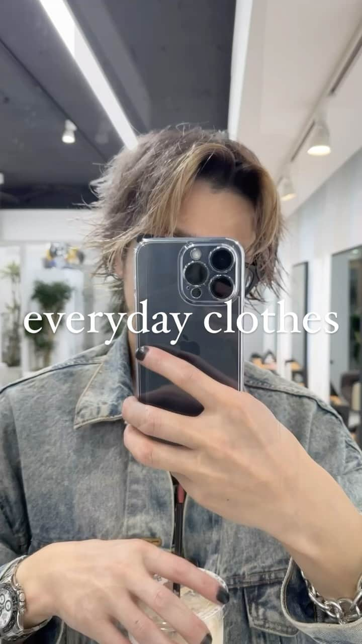 加代憲康のインスタグラム：「everyday clothes 【12月予約開放日】本日21時からです！ よろしくお願いします！」