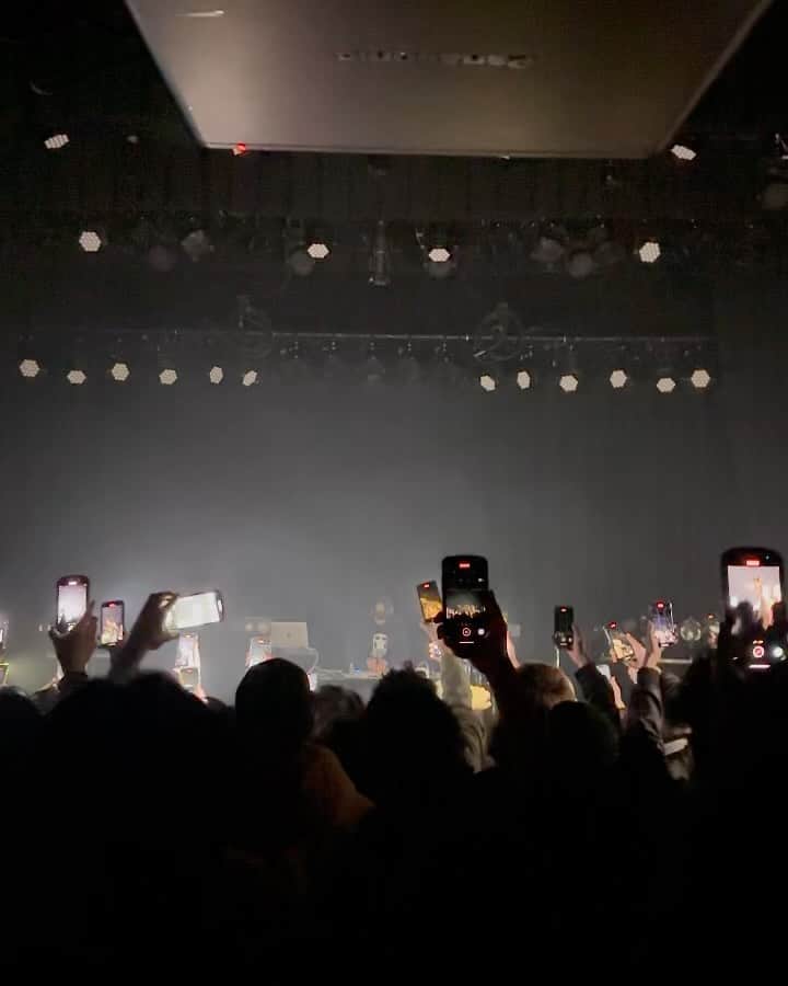 LEXのインスタグラム：「ありがとう✌️ 札幌🇯🇵 次は大阪❤️ 誰も試した事がない事をやろうとしてる リアルやフェイク　そんな次元に僕はもういてはいけないんだ」