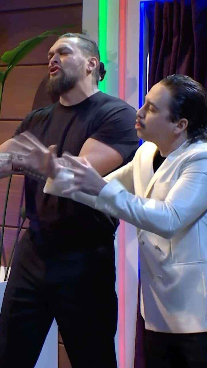 のインスタグラム：「let them tell you something @marcellohdz @nbcsnl」