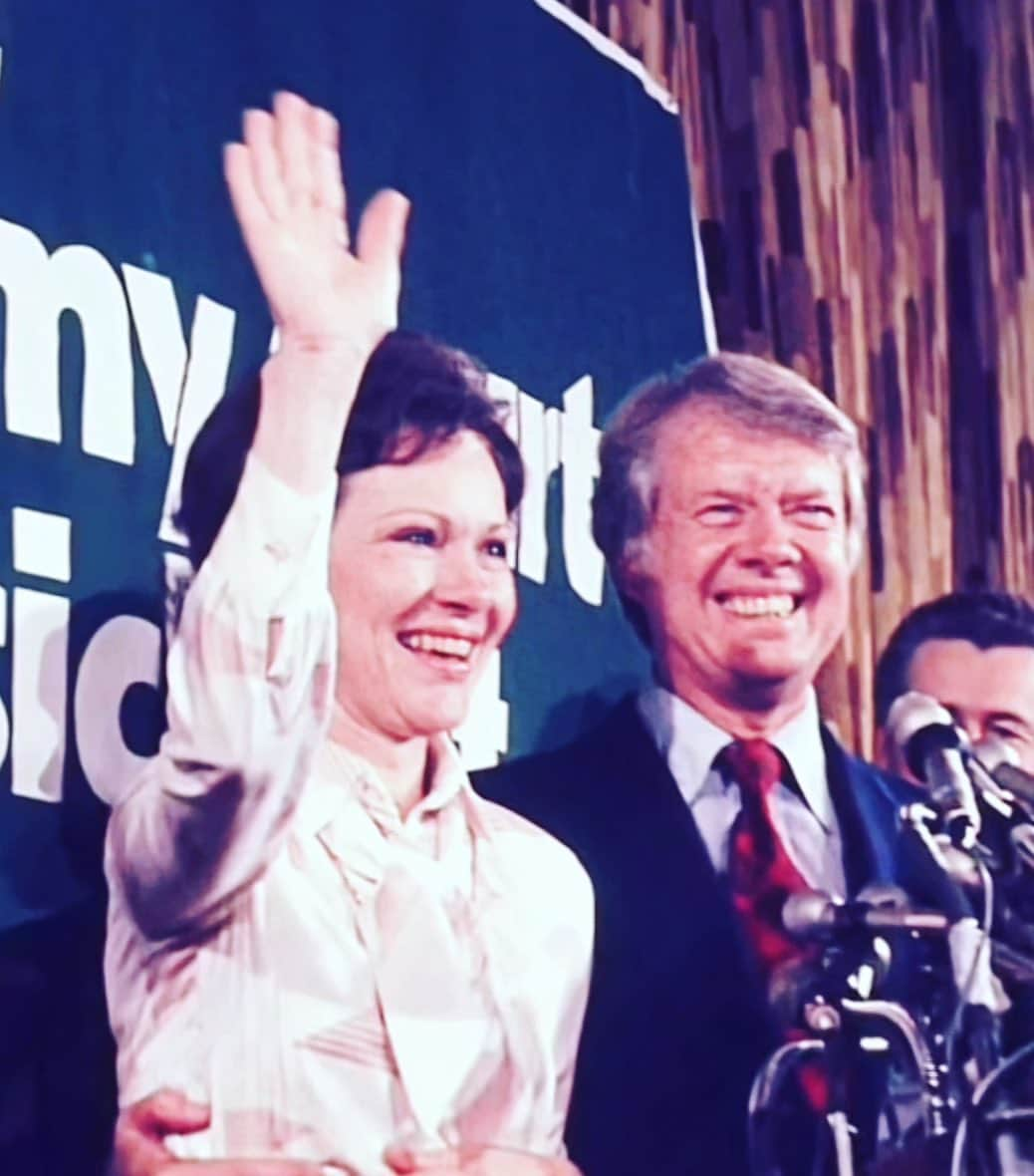 ロージー・オドネルのインスタグラム：「RIP beautiful rosalynn carter - amazing woman ❤️」