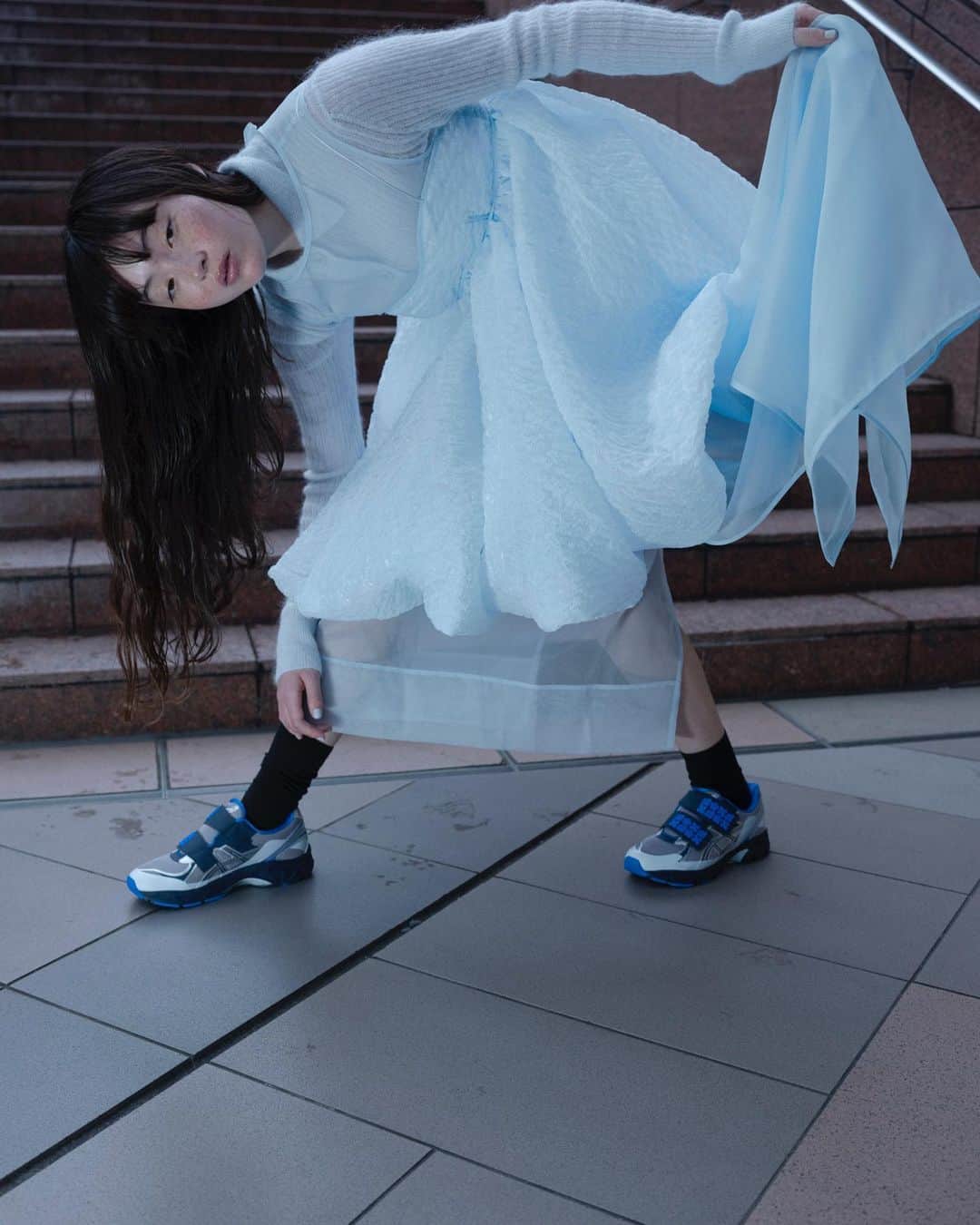 DOVER STREET MARKET GINZAのインスタグラム：「Asics x Cecilie Bahnsen collaboration launches on 22nd November at Dover Street Market Ginza and on the DSMG E-SHOP.  Photography by @seeing_itself  Model by @sereeeenam   @ceciliebahnsen  @asics_sportstyle  @doverstreetmarketginza  #doverstreetmarketginza」