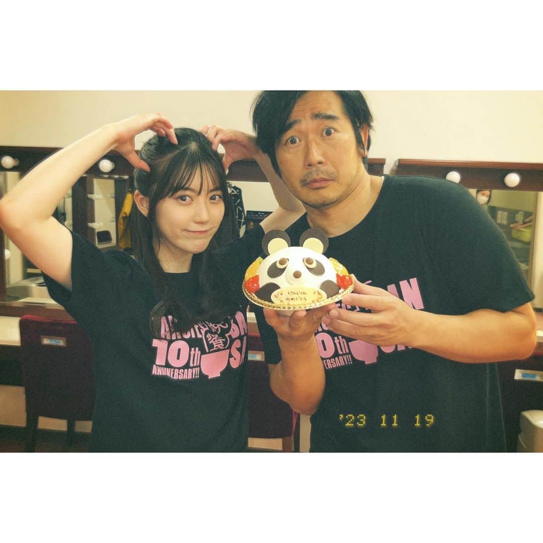 中野恵那のインスタグラム：「舞台タクフェス【晩餐】 大阪の皆さまありがとうございました！！  地元でこんな大きな舞台に立たせていただけた事、これから私の人生で本当に素敵な経験になったと思います。 大阪の皆様、沢山のパワーをありがとうございました！  そんな大阪千秋楽の本日は 大好きな浜谷さんのお誕生日でした🎂  いよいよ来週は札幌です！  まだチケットもありますので お近くの方は是非お越し頂けると嬉しいです！」