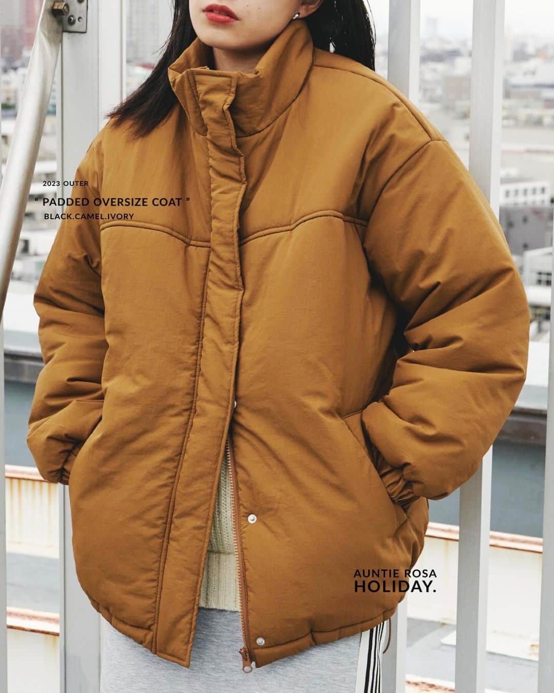 AR Holidayのインスタグラム：「'23 AUTUMN & WINTER ㅤㅤ #中綿オーバーサイズコート COLOR : IVORY.BLACK.CAMEL PRICE : ¥7,260 TAXIN ㅤㅤ ━━━━━━━━━━━━━━━ ㅤㅤ ※撮影環境の加工感により、実物と色味が異なる場合がございます。 実物に近い色味はZOZOTOWNページ内画像をご参照ください。  #auntierosa#arholiday#holiday#auntierosaholiday#アンティローザホリデー#ホリデー#アンティローザ#2023AW#zozotown#zozotown購入品#ファッション #ワンマイルコーデ #イエベ #ブルベ #秋コーデ #冬コーデ#シンプルコーデ#モードカジュアル #リラックス #リラックカジュアル #大人カジュアル #大人ファッション」